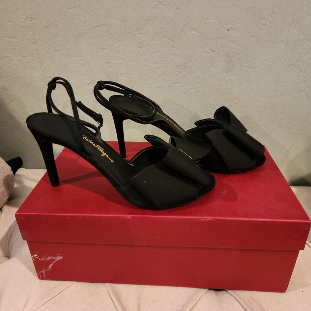 NWB Salvatore Ferragamo Ankle Strap Heels - Picture 2 of 11